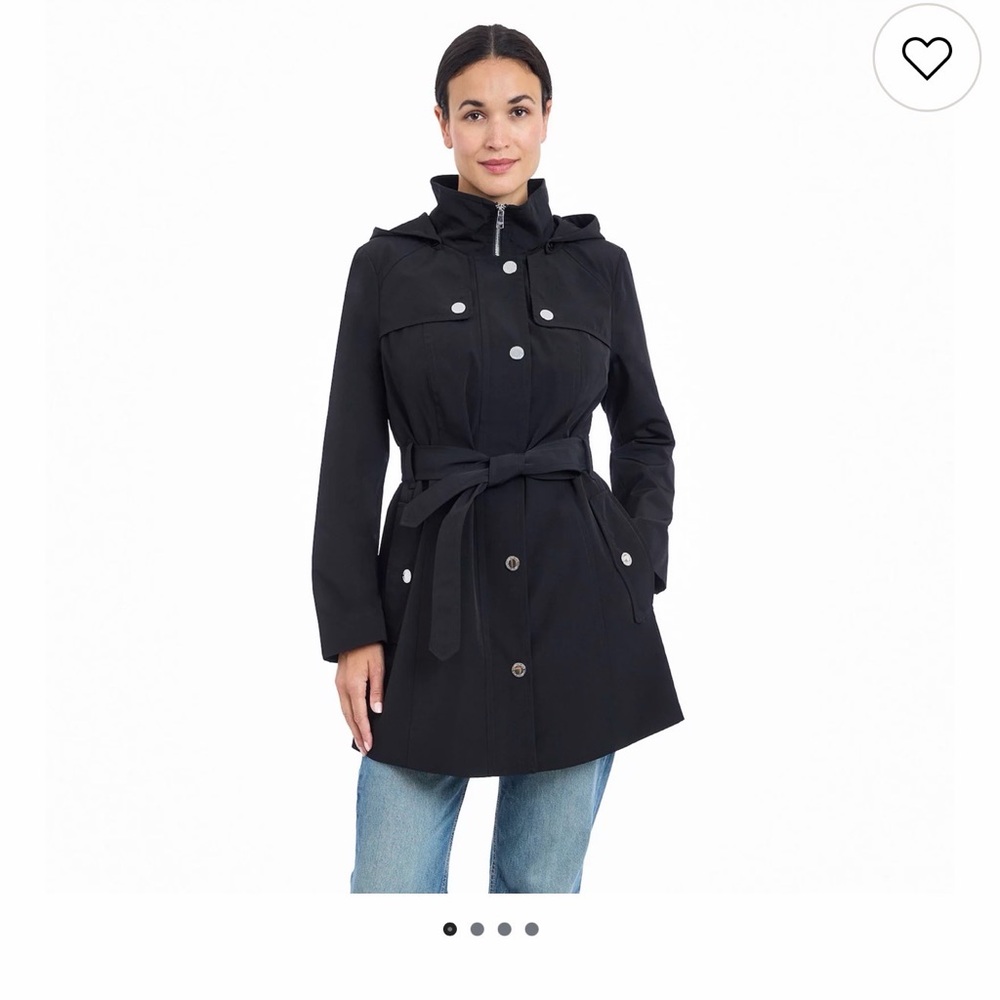 Size M Women's London Fog Zip Front Raincoat
